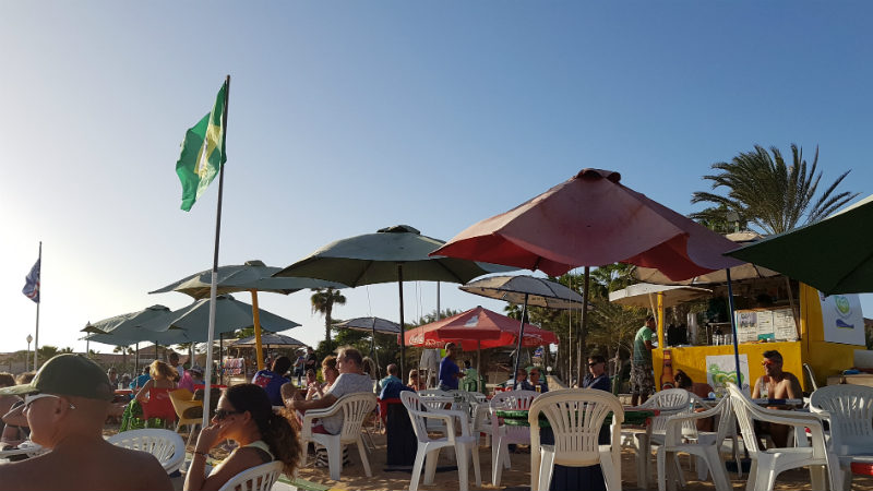 Bar am Strand